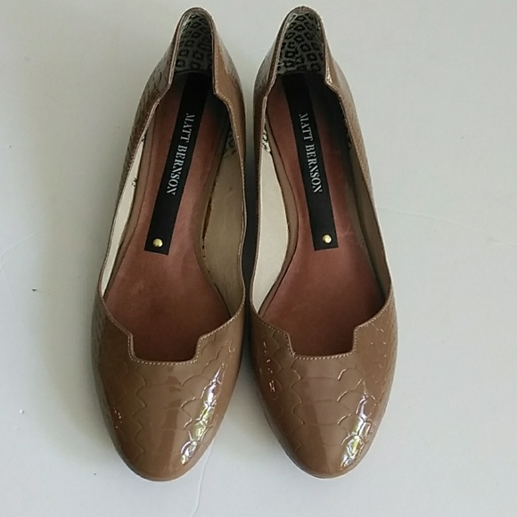 Matt Bernson Sz 7M Designed In NY Slip-on shoes - Picture 1 of 7